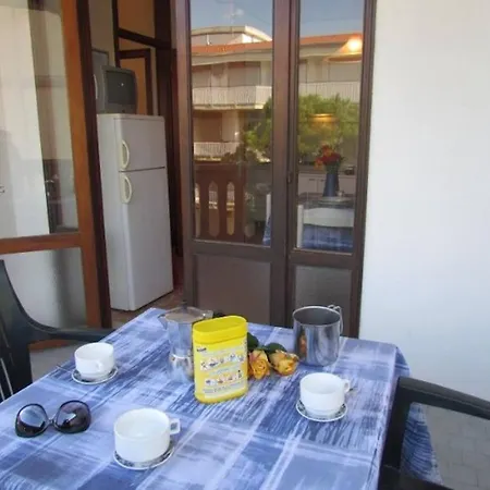 Bellissimo Trilocale In Condominio Fronte Mare 펜션